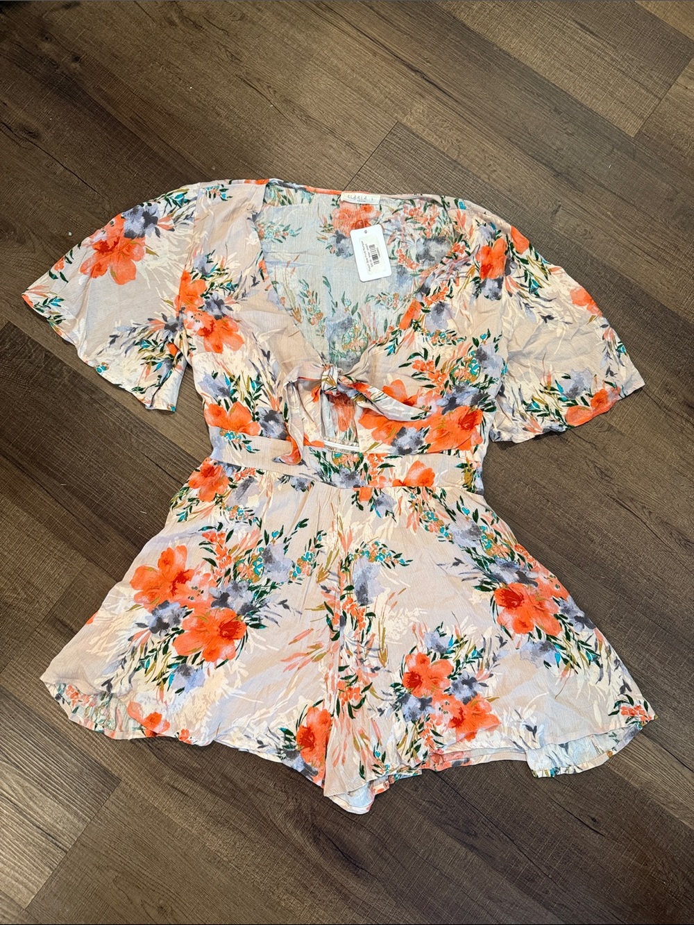 NWT ILLA ILLA Peach Floral Tie-Front Romper with Orange & Green Print